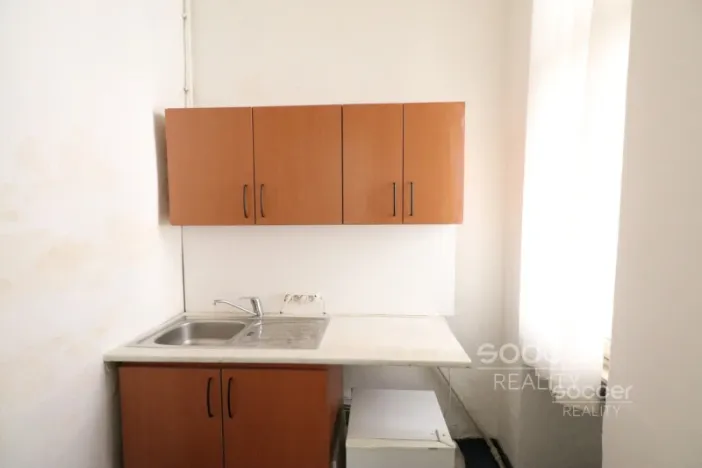 Pronájem bytu 3+kk, Praha - Nové Město, Karlovo náměstí, 65 m2
