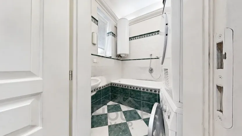 Prodej bytu 3+1, Praha - Vinohrady, Na Folimance, 80 m2