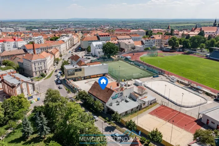Prodej atypického bytu, Znojmo, Sokolská, 169 m2