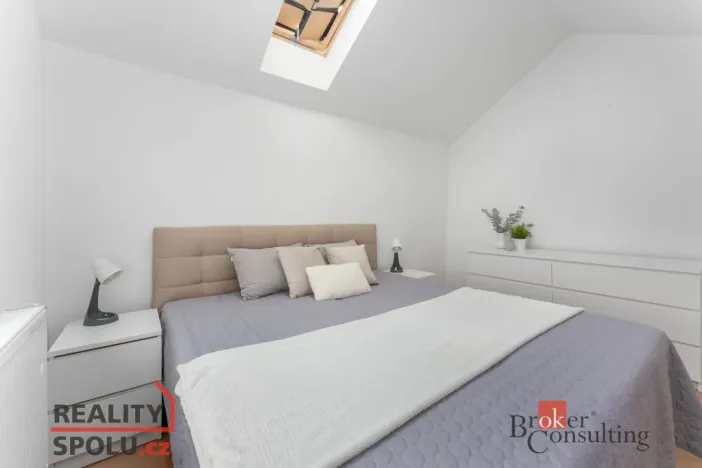 Pronájem rodinného domu, Úpice, Regnerova, 90 m2