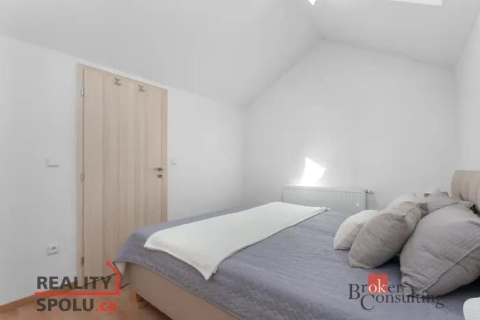 Pronájem rodinného domu, Úpice, Regnerova, 90 m2