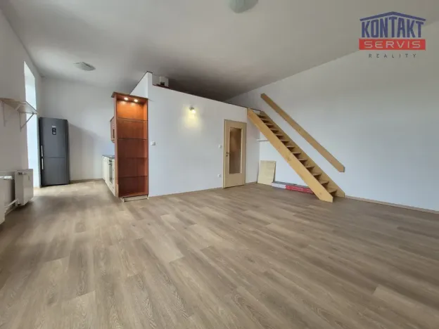 Pronájem bytu 1+kk, České Budějovice - České Budějovice 7, 46 m2