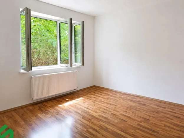 Pronájem bytu 1+kk, Praha - Libeň, V Holešovičkách, 26 m2
