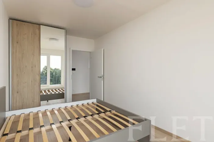 Pronájem bytu 2+kk, Praha - Řeporyje, Haenkeho, 47 m2