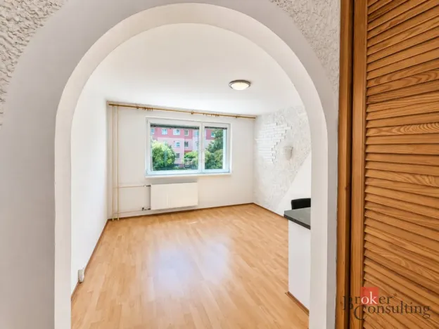 Prodej bytu 2+kk, Liberec - Liberec XXV-Vesec, Holubova, 44 m2
