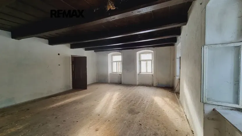 Prodej rodinného domu, Slatina, 215 m2