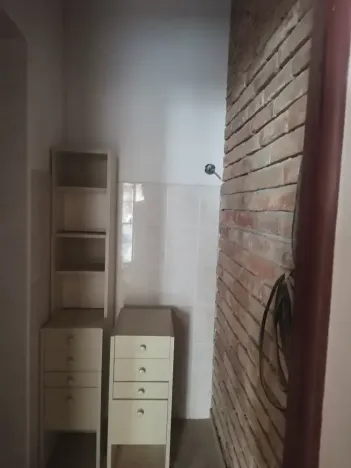 Pronájem obchodního prostoru, Pardubice, 80 m2