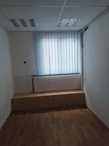 Pronájem kanceláře, Brno, Pod sídlištěm, 65 m2