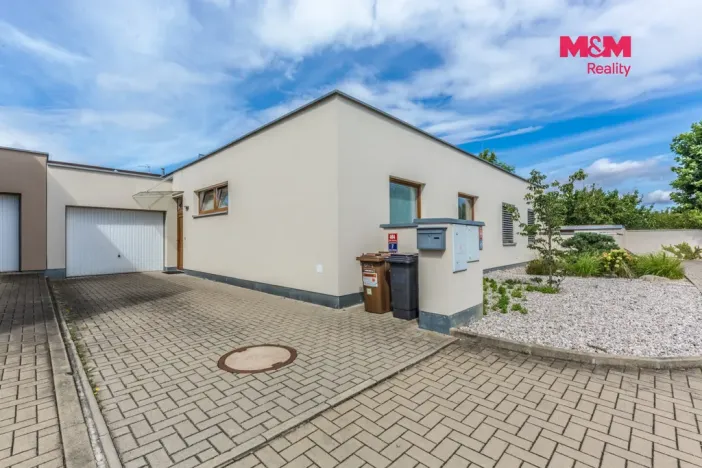 Pronájem bytu 3+kk, Praha - Březiněves, Pěnkaví, 110 m2