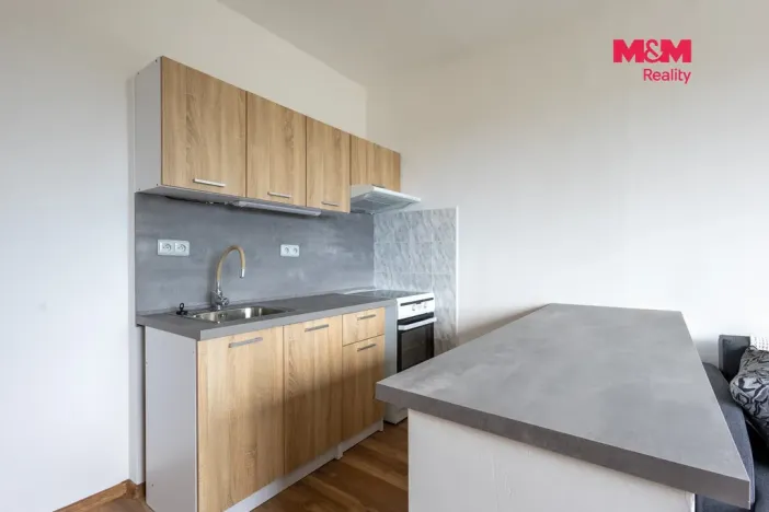 Pronájem bytu 2+kk, Česká Lípa, Brněnská, 39 m2