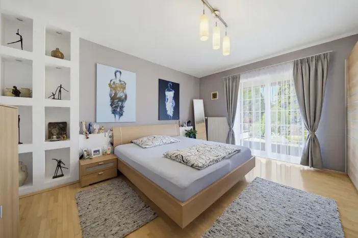 Prodej rodinného domu, Luženičky, 300 m2