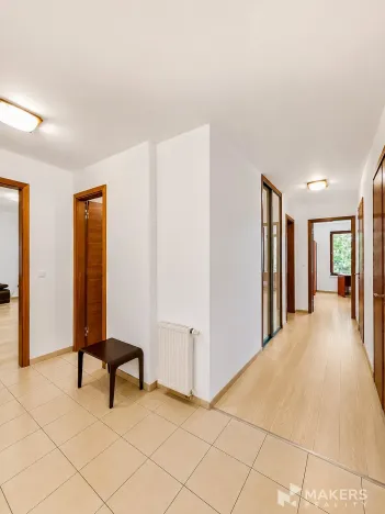 Pronájem bytu 3+1, Praha - Košíře, Lovčenská, 76 m2