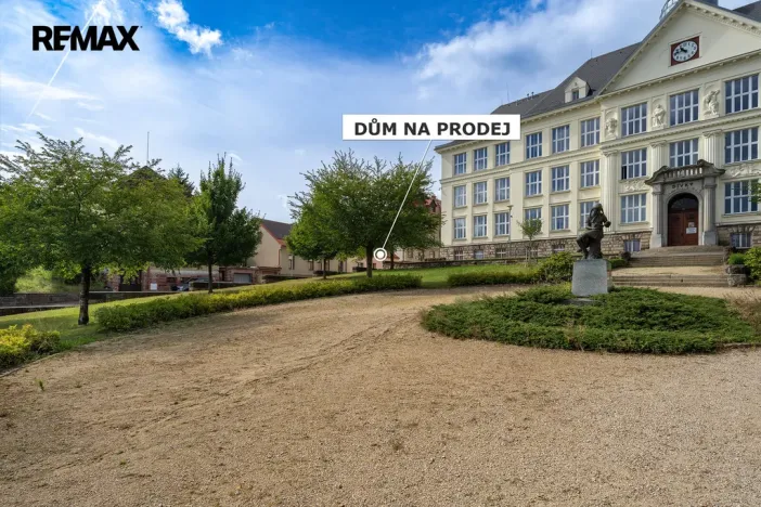 Prodej rodinného domu, Lomnice nad Popelkou, Komenského, 234 m2