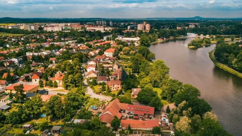 Prodej pozemku pro bydlení, Neratovice, Palackého, 2460 m2