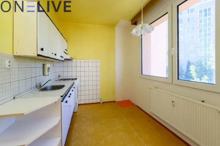 Prodej bytu 3+1, Plzeň, Žlutická, 75 m2