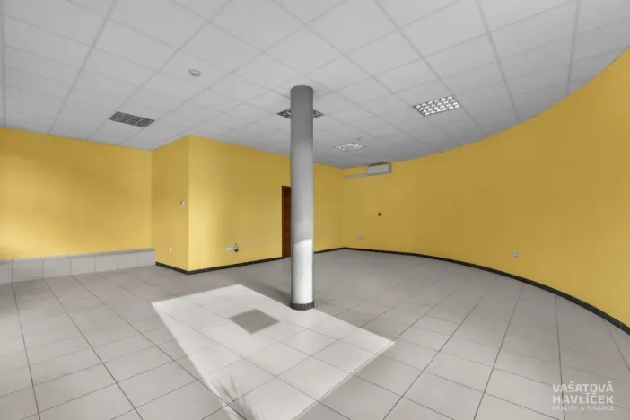 Pronájem obchodního prostoru, Přelouč, Tůmy Přeloučského, 64 m2