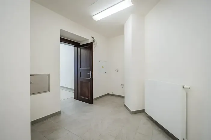 Pronájem obchodního prostoru, Praha - Nové Město, Petrská, 96 m2