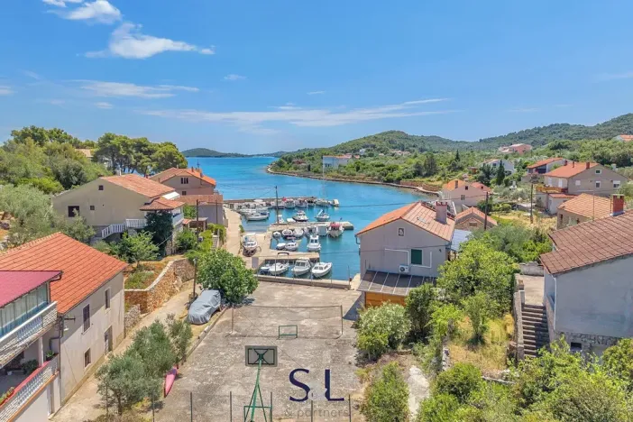 Prodej vily, Veli Iž, Chorvatsko, 180 m2