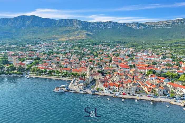 Prodej rodinného domu, Kaštela, Chorvatsko, Ulica Matice Hrvatske, 100 m2