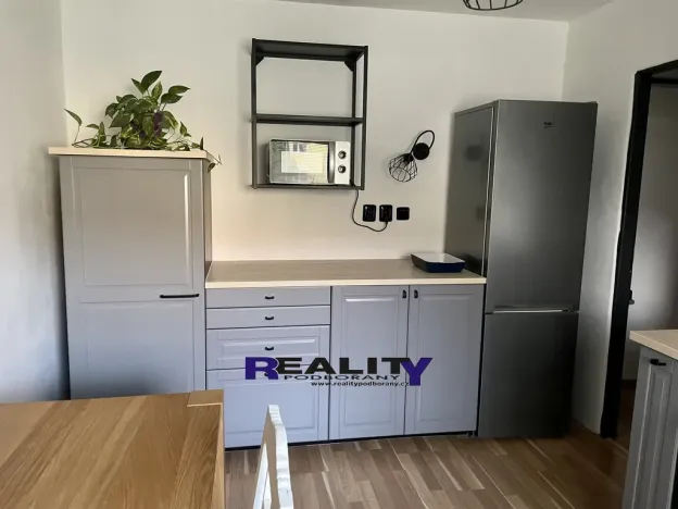 Pronájem bytu 1+1, Podbořany, Velká osada, 37 m2
