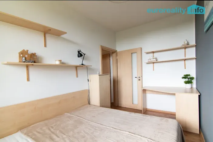 Pronájem bytu 2+kk, Doksy, Sochorova, 35 m2