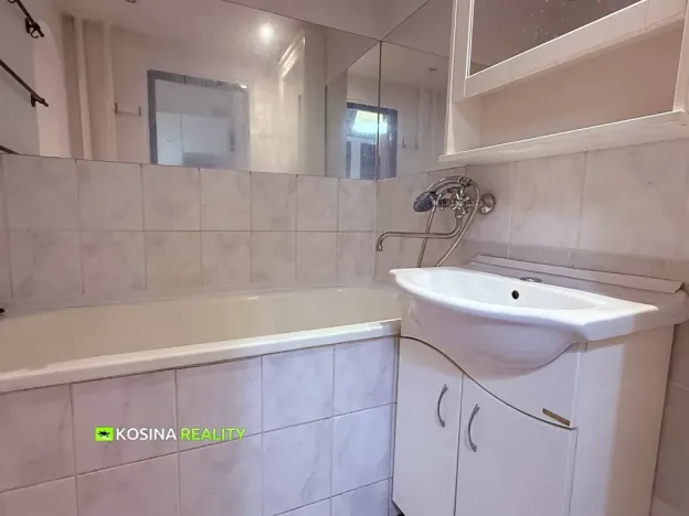 Prodej bytu 1+1, Kraslice, Čs. armády, 37 m2