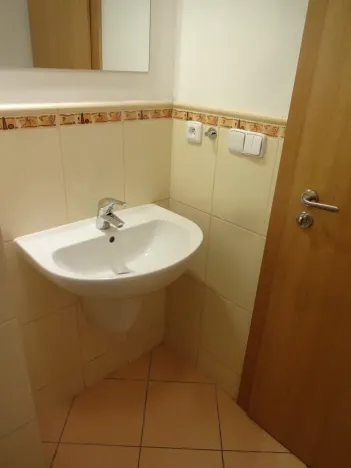 Pronájem bytu 2+kk, Praha - Podolí, Nedvědovo náměstí, 51 m2