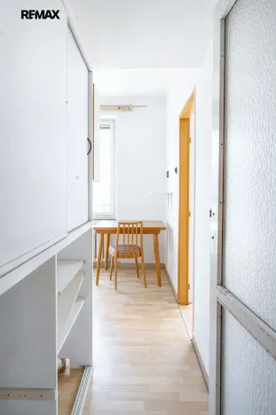 Prodej bytu 1+1, Hradec Králové, třída SNP, 40 m2