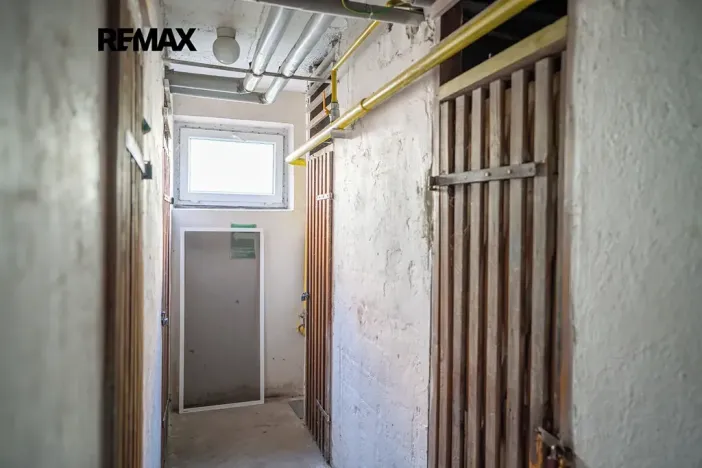 Prodej bytu 1+1, Hradec Králové, třída SNP, 40 m2