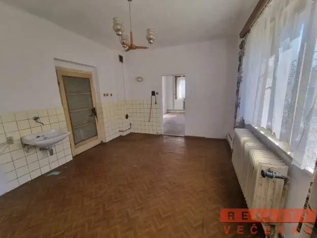 Prodej rodinného domu, Chrást, Kolmá, 180 m2