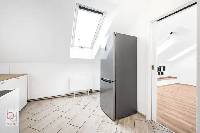 Pronájem bytu 1+kk, České Budějovice, Matice školské, 45 m2