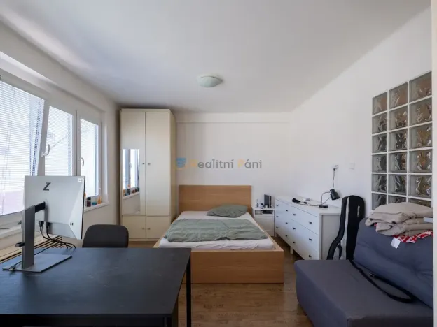 Prodej bytu 1+kk, Praha - Strašnice, Strančická, 38 m2
