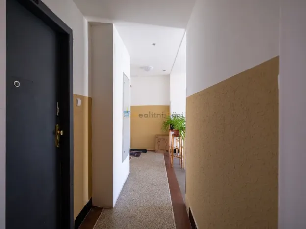 Prodej bytu 1+kk, Praha - Strašnice, Strančická, 38 m2