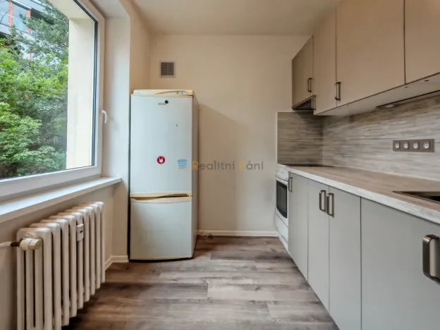 Pronájem bytu 1+1, Praha - Smíchov, Štorkánova, 33 m2
