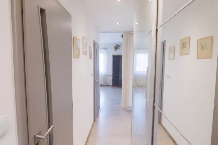 Prodej bytu 3+1, Kašperské Hory, Vimperská, 72 m2