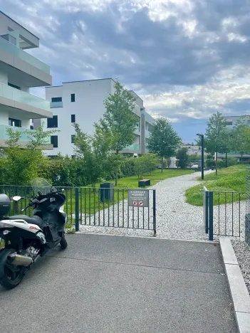 Pronájem bytu 1+kk, Praha - Jinonice, Kloudova, 57 m2