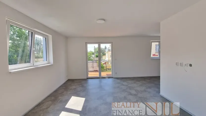 Pronájem bytu 2+kk, Plzeň, Křimická, 58 m2
