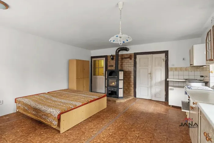 Prodej rodinného domu, Rovensko pod Troskami, Tyršova, 90 m2