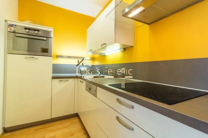 Pronájem bytu 2+kk, Praha - Michle, Počátecká, 53 m2