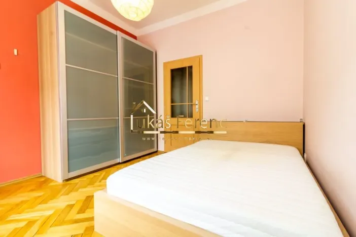 Pronájem bytu 2+kk, Praha - Michle, Počátecká, 53 m2