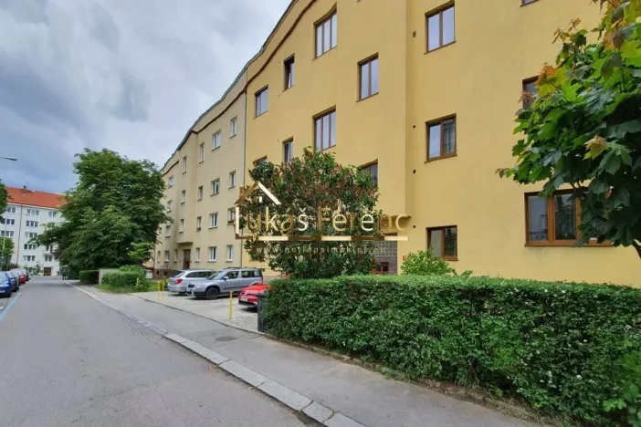 Pronájem bytu 2+kk, Praha - Michle, Počátecká, 53 m2