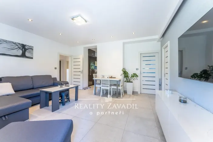 Prodej bytu 3+1, Praha - Strašnice, U kombinátu, 77 m2