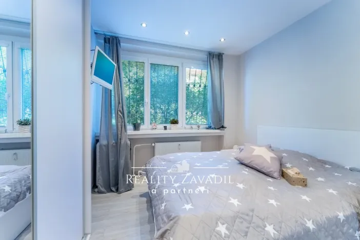 Prodej bytu 3+1, Praha - Strašnice, U kombinátu, 77 m2