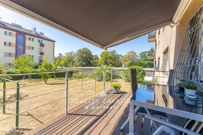 Prodej bytu 3+1, Praha - Strašnice, U kombinátu, 77 m2
