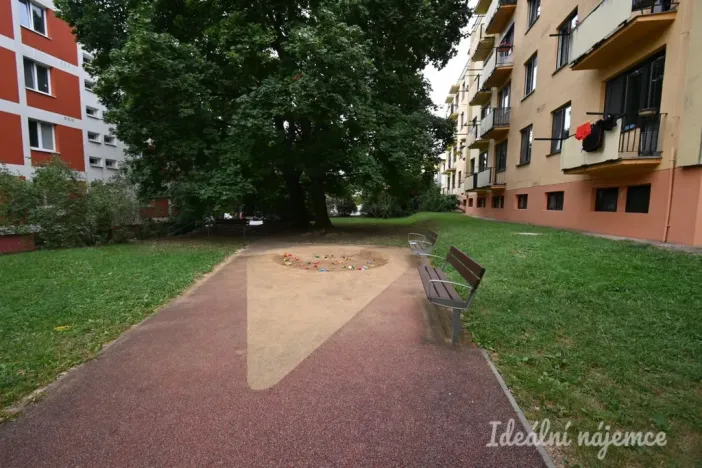 Pronájem bytu 2+kk, Brno, Družstevní, 53 m2