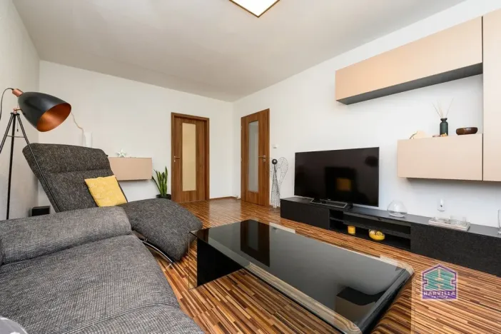 Prodej bytu 3+1, Plzeň - Doubravka, Ke Špitálskému lesu, 70 m2