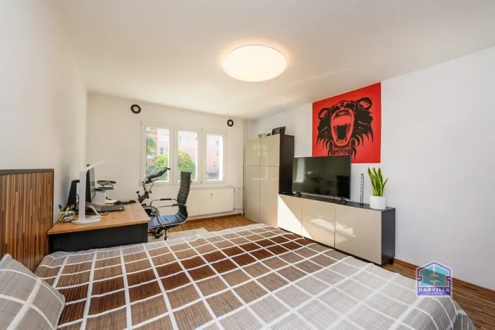 Prodej bytu 3+1, Plzeň - Doubravka, Ke Špitálskému lesu, 70 m2