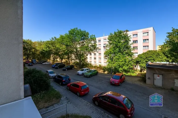 Prodej bytu 3+1, Plzeň - Doubravka, Ke Špitálskému lesu, 70 m2