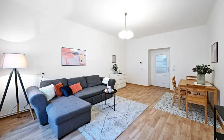 Prodej bytu 2+1, Praha - Košíře, U Kavalírky, 63 m2