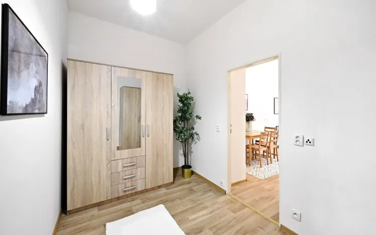 Prodej bytu 2+1, Praha - Košíře, U Kavalírky, 63 m2